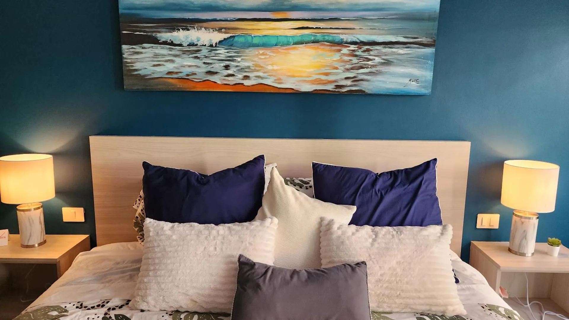 Stunning 1 Bdrm Condo Gym-Pool 10 Min To The Beach & Quinta Av Playa del Carmen 0*,  Mexico